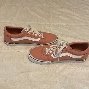 Women’s size 8 rose canvas Vans. EUC